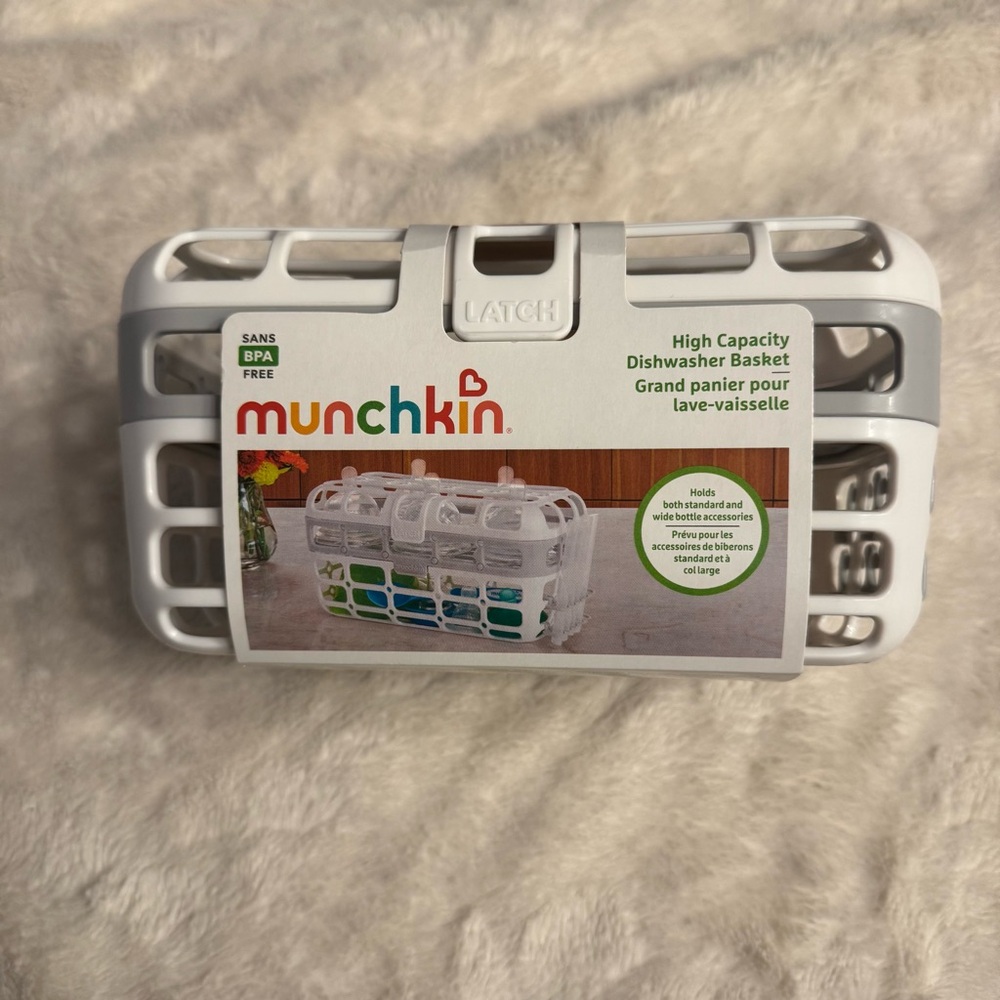 Munchkin High Capacity Dishwasher Basket Gray‎ Holds Bottle Lids & Nipples NWT
